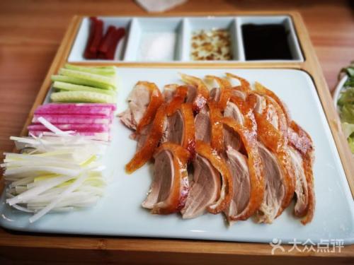 加盟北京烤鸭 北京烤鸭加盟总部 实体烤鸭连锁培训