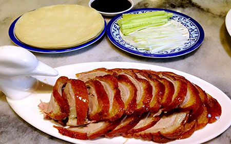 果木烤鸭有哪些食疗功效？看看果木烤鸭的营养价值