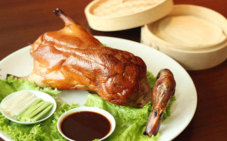 果木烤鸭有哪些食疗功效？看看果木烤鸭的营养价值