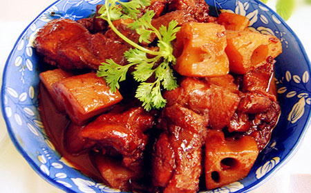 美味的家常鸭腿两种特色做法介绍