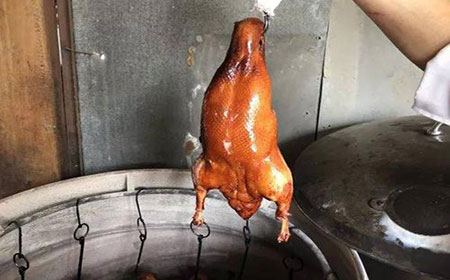 果木烤鸭和北京烤鸭有哪些区别？