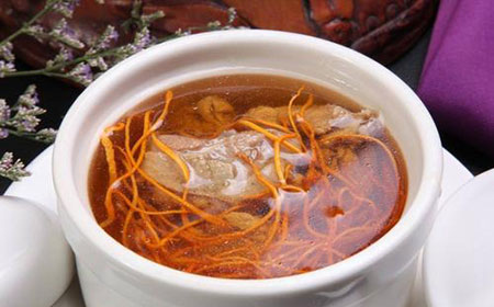 老鸭汤如何快速去腥，老鸭汤的配料是什么
