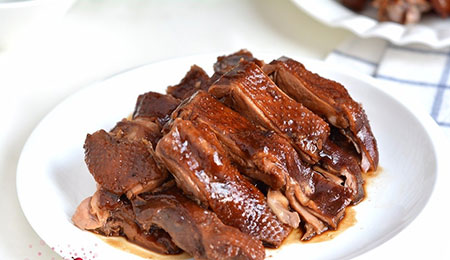 美味的酱鸭肉减肥可以多吃吗？