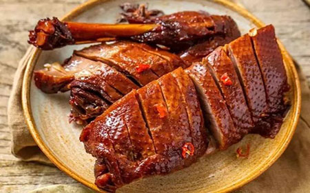 美味的酱鸭肉减肥可以多吃吗？