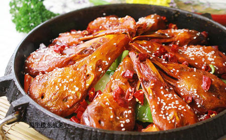 鸭头的药用价值有哪些？选购鸭头的方法介绍