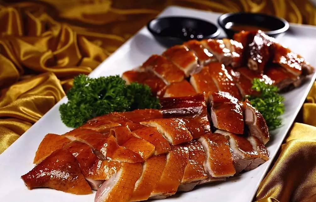 铁板烤鸭加盟店致富的好项目，2020年推荐项目