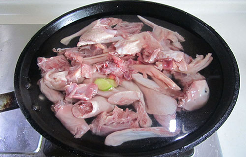 山药鸭汤的做法介绍，美味又营养