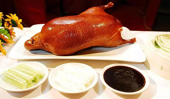 开一家果木烤鸭店需要注意什么？ 果木烤鸭前景如何