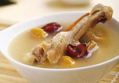 春季最适合吃鸭肉和扇贝养生,营养丰富