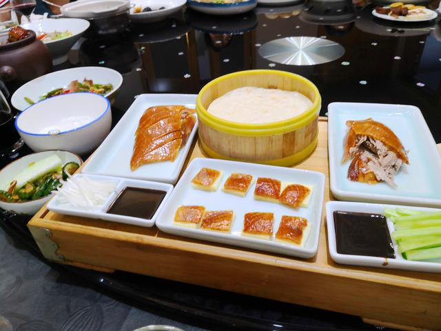 六合坊烤鸭味加盟有哪些条件？