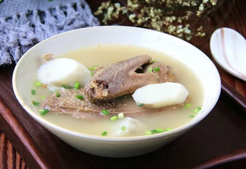 山药鸭汤的做法介绍，美味又营养